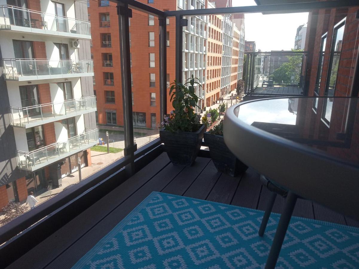 Przytulny Apartament Blisko Motlawy I Neptuna Danzig Exterior foto