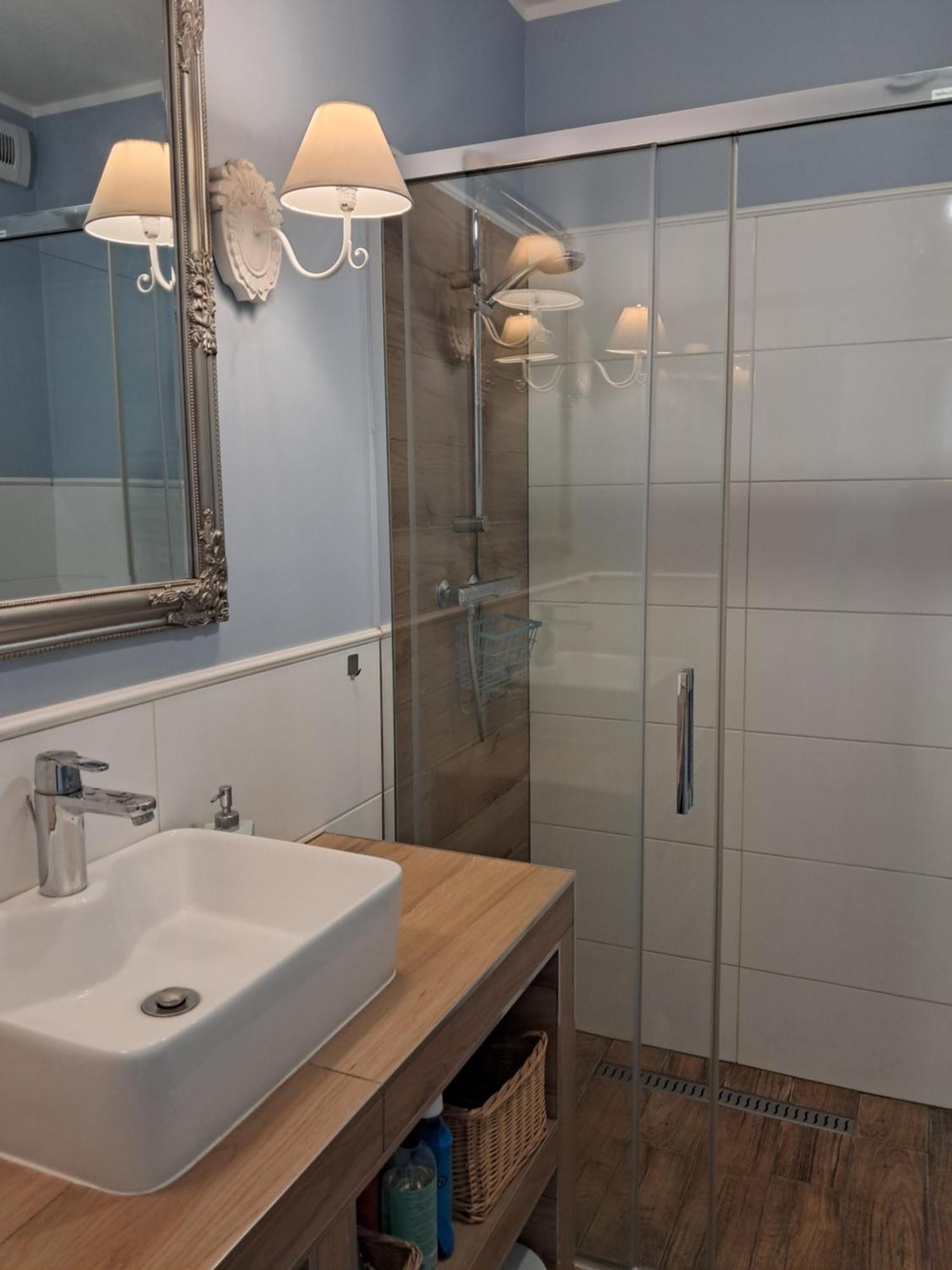 Przytulny Apartament Blisko Motlawy I Neptuna Danzig Exterior foto